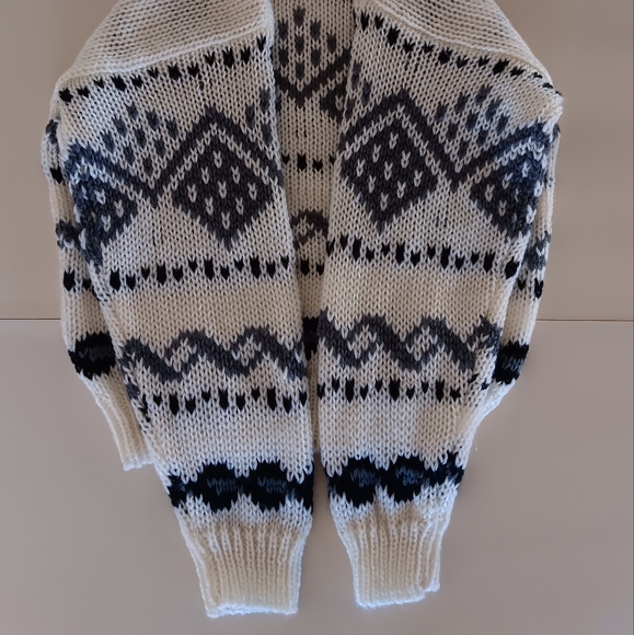 Vintage Club International Knit Sweater Women's Size Small - Picture 7 of 14